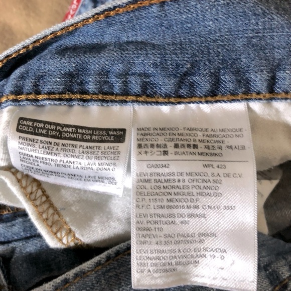 Levi Strauss & Company 527 Jeans waist 34, length 30 - Picture 5 of 7
